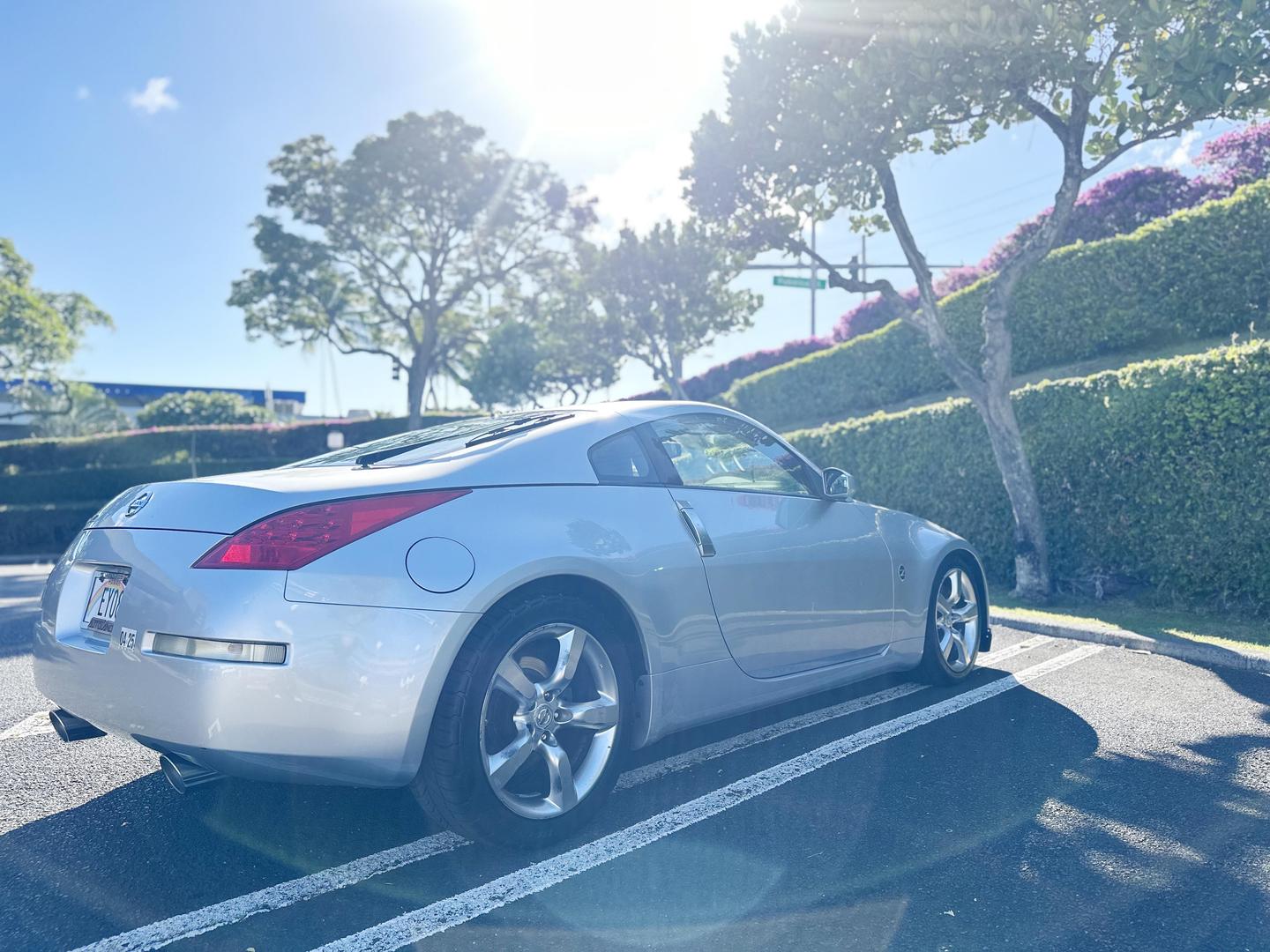 2007 Nissan 350Z Touring photo 9