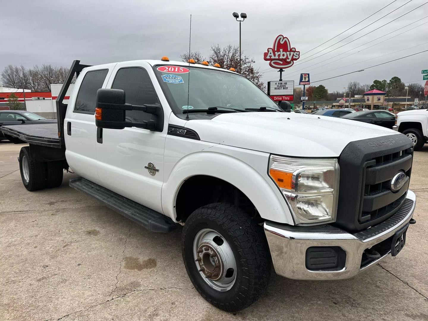 2015 Ford F-350 Super Duty Chassis Cab XL photo 7