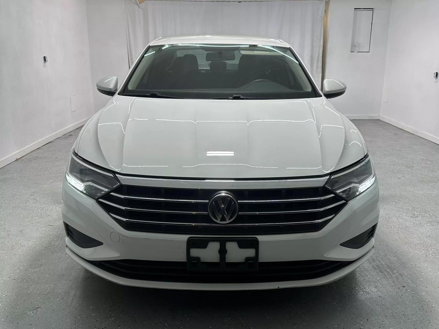 2019 Volkswagen Jetta S photo 2