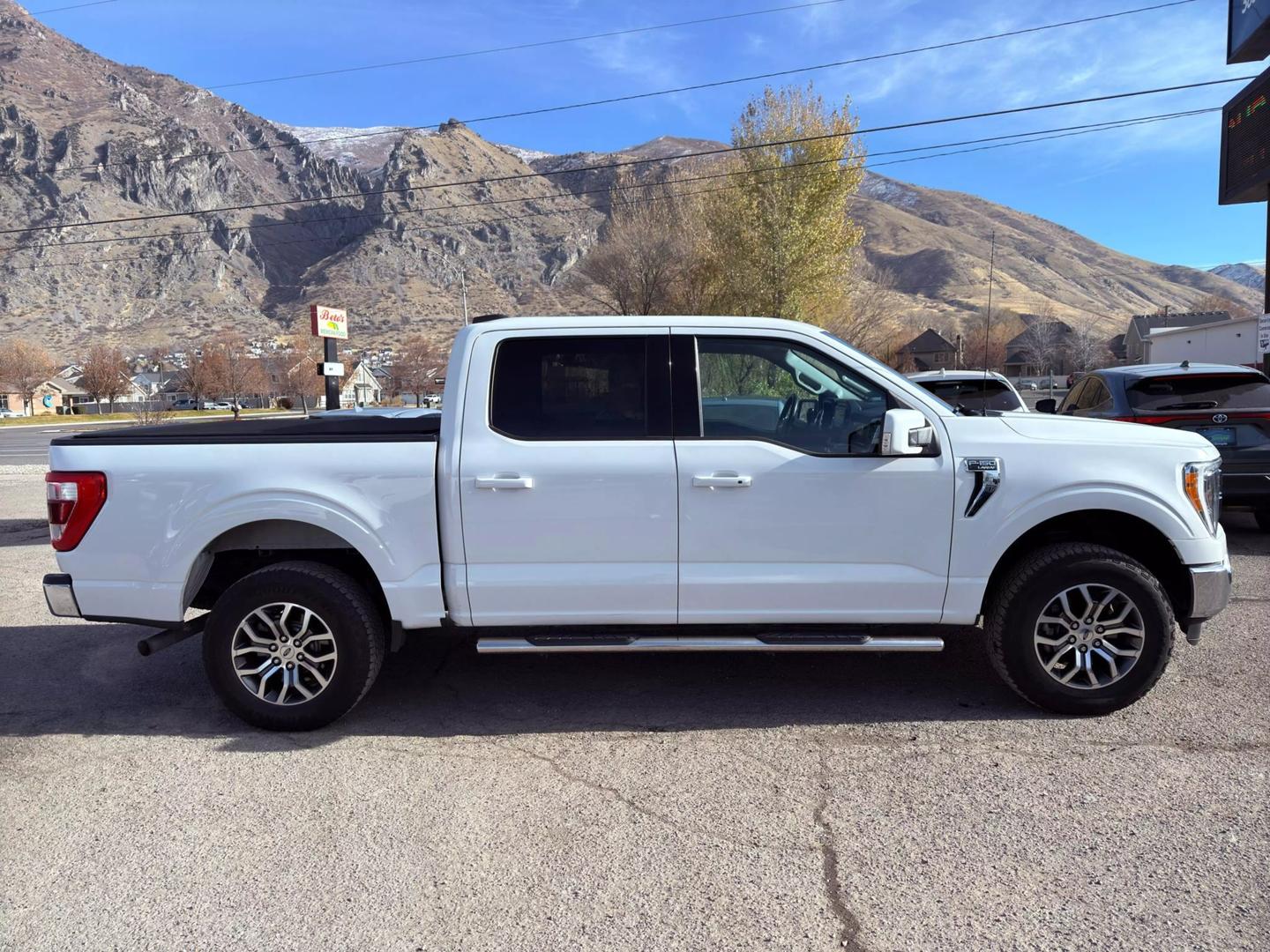 2021 Ford F-150 Lariat photo 42