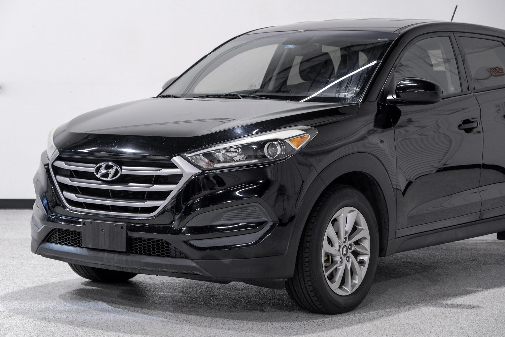 2017 Hyundai Tucson SE photo 10