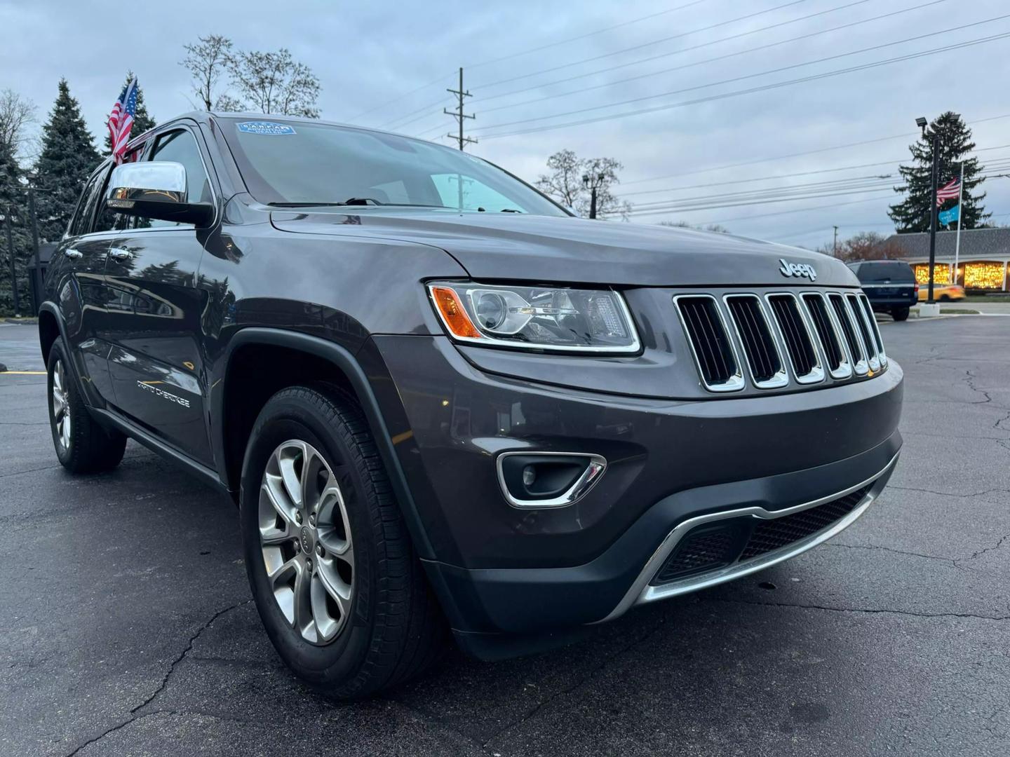 2015 Jeep Grand Cherokee Limited photo 4