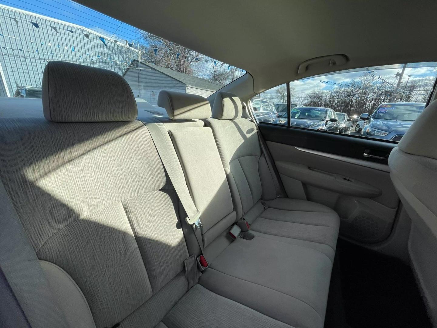 2013 Subaru Legacy I Premium photo 50