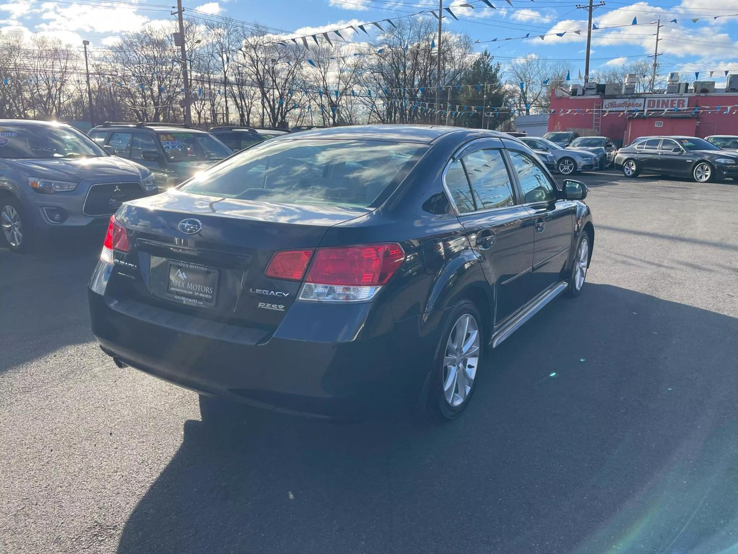 2013 Subaru Legacy I Premium photo 15