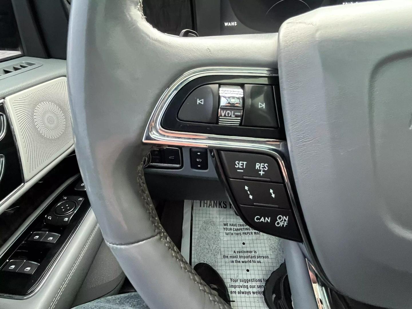 2018 Lincoln Navigator Reserve photo 18