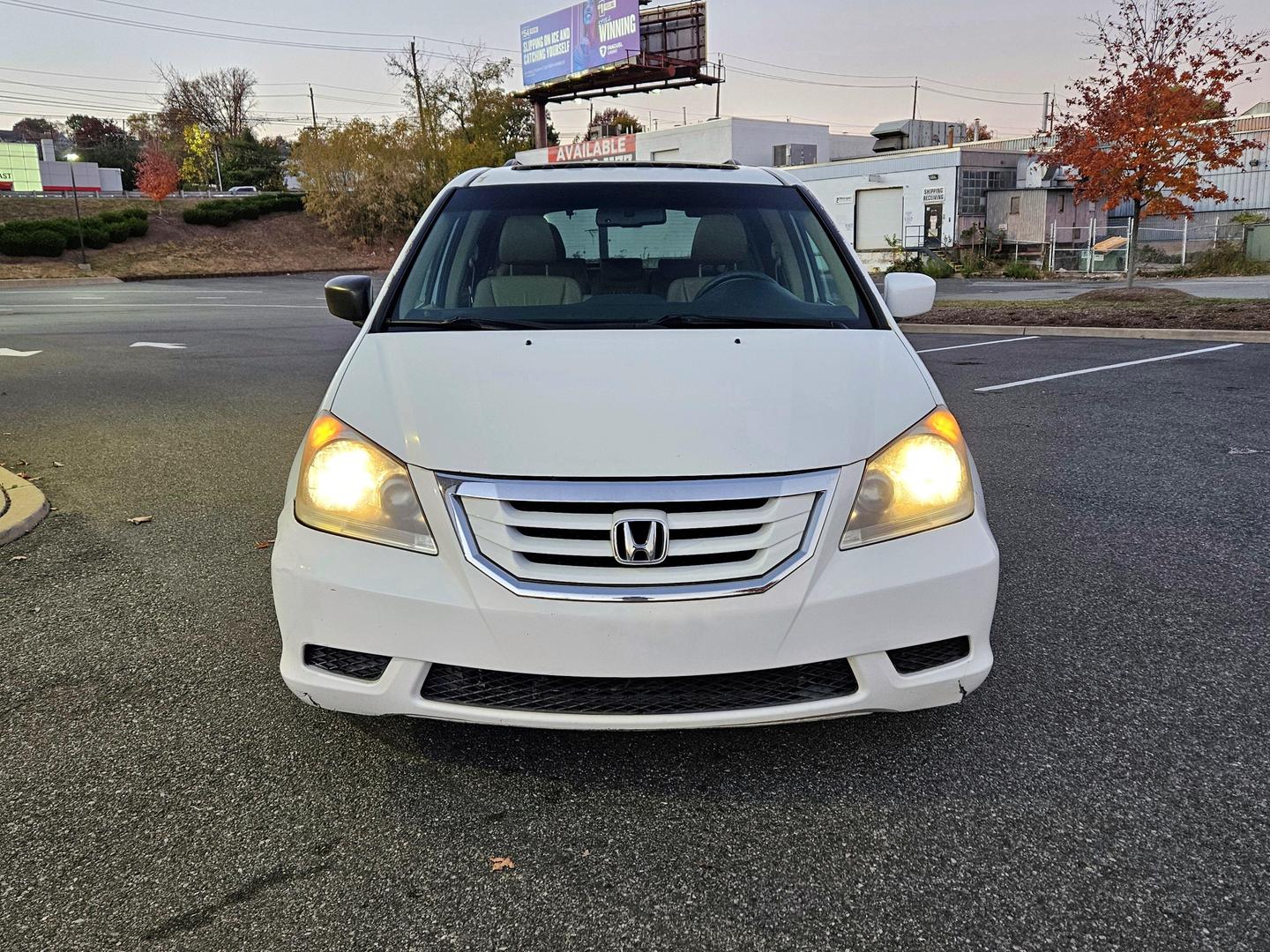 2010 Honda Odyssey EX-L photo 2