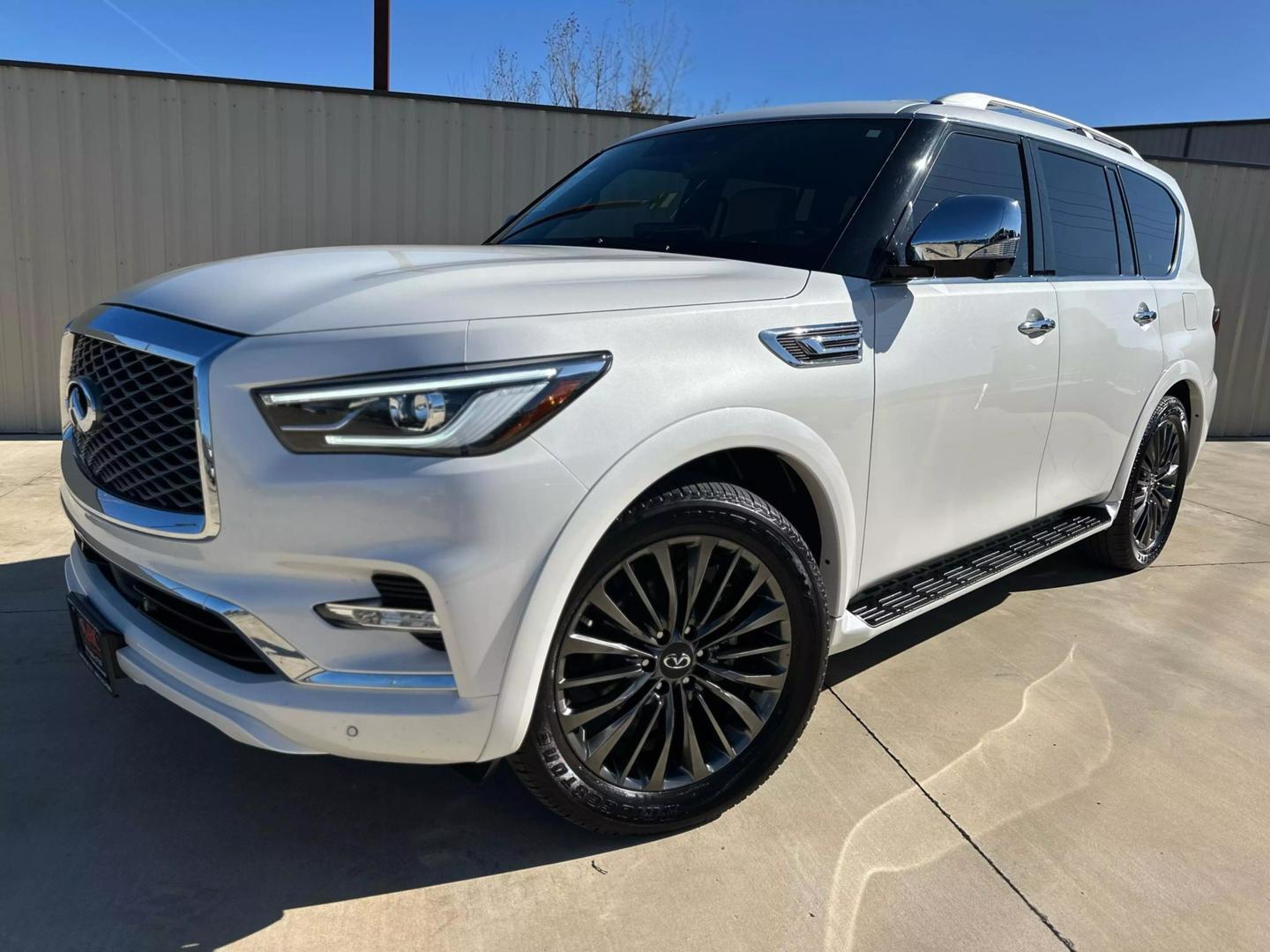 2022 INFINITI QX80 Sensory photo 1