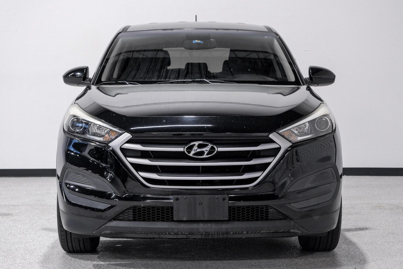 2017 Hyundai Tucson SE photo 3