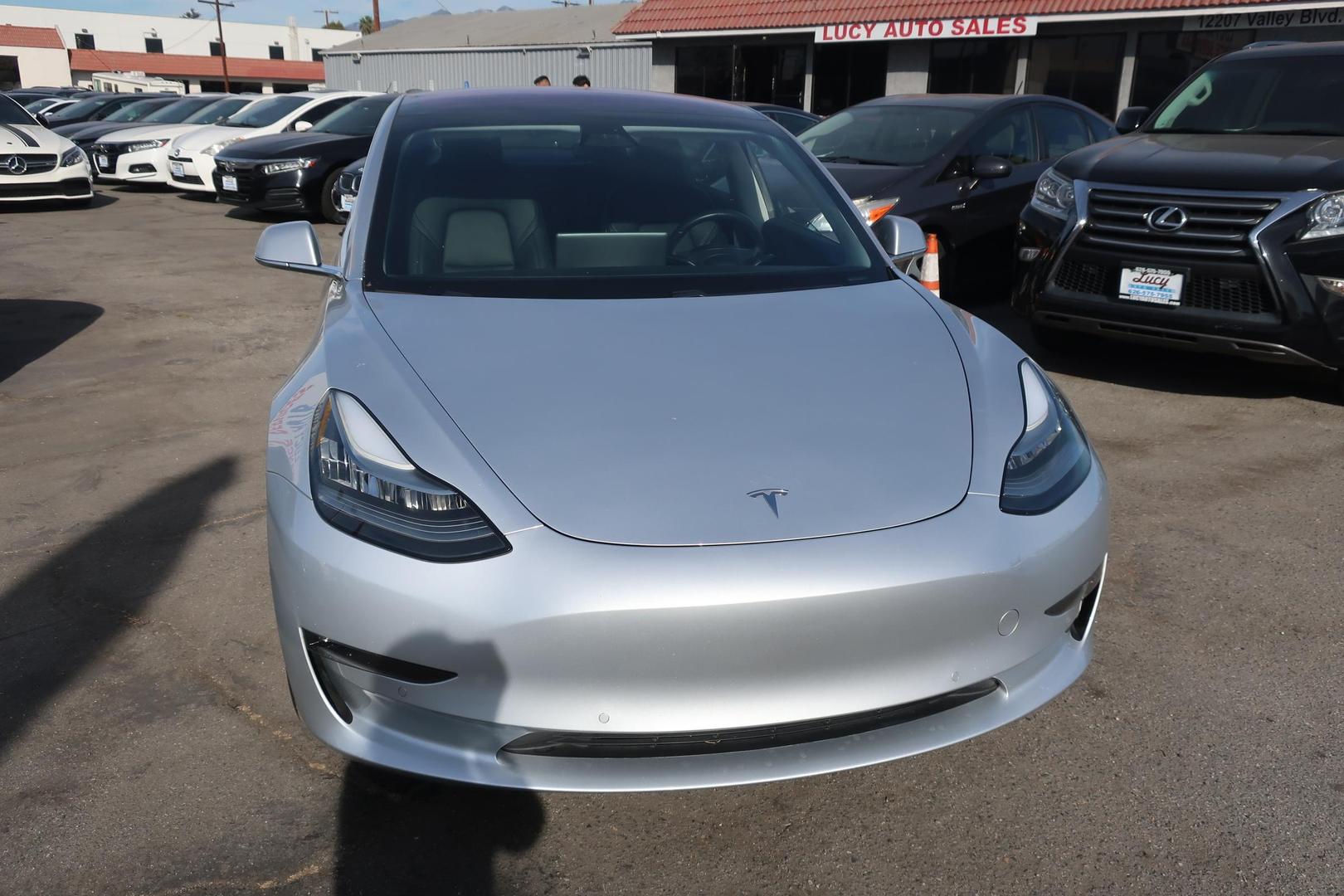 2018 Tesla Model 3 Long Range photo 13