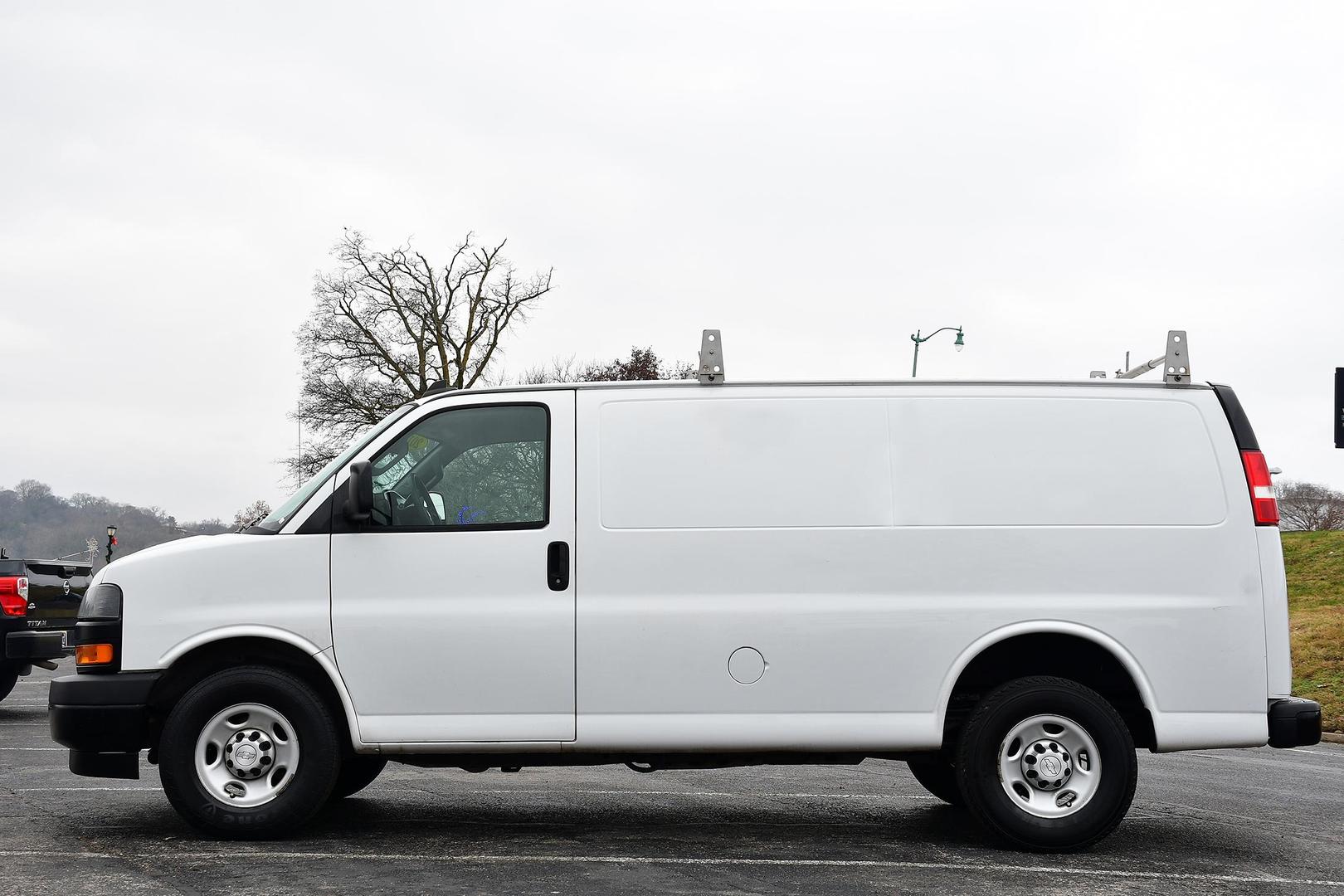 2018 Chevrolet Express Cargo Work Van photo 8