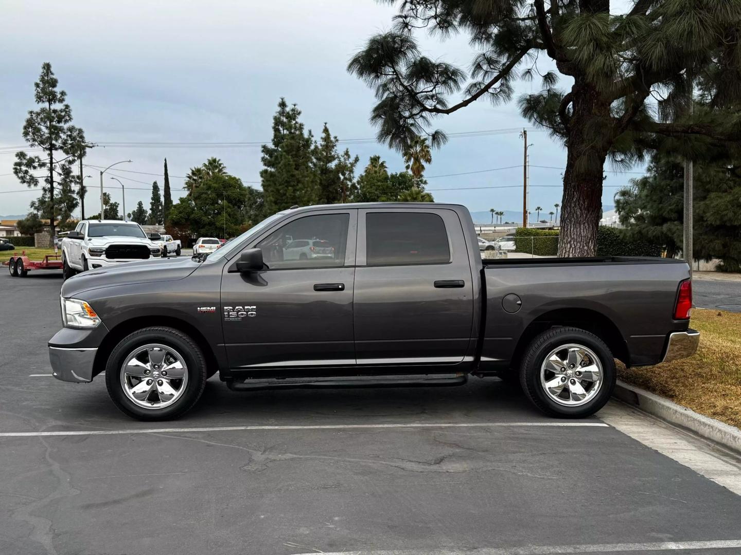 2019 RAM Ram 1500 Classic Tradesman photo 2