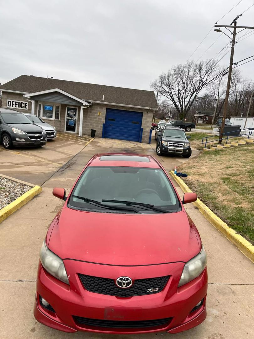 2009 Toyota Corolla XRS photo 2