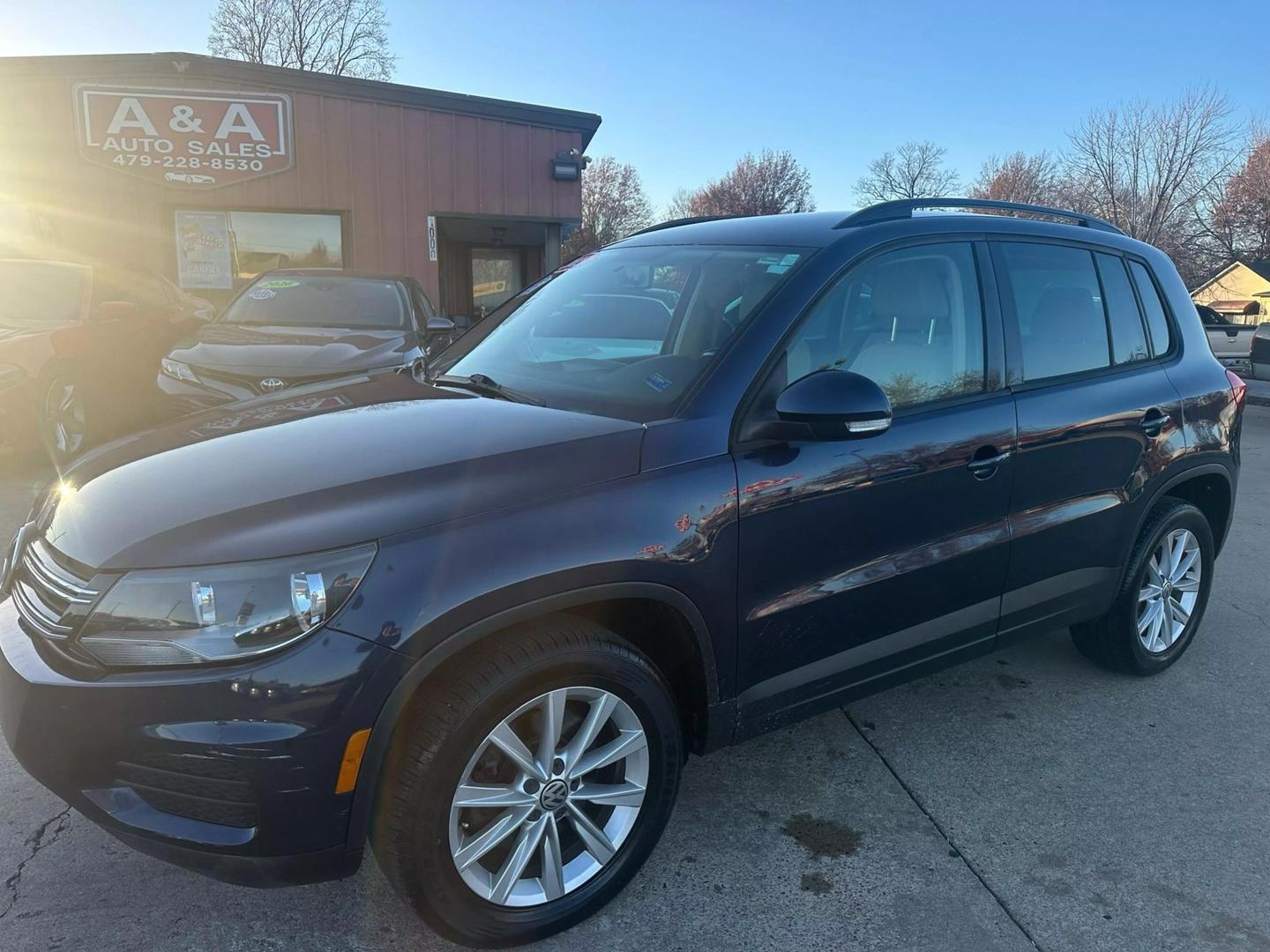 Volkswagen Tiguan's photo