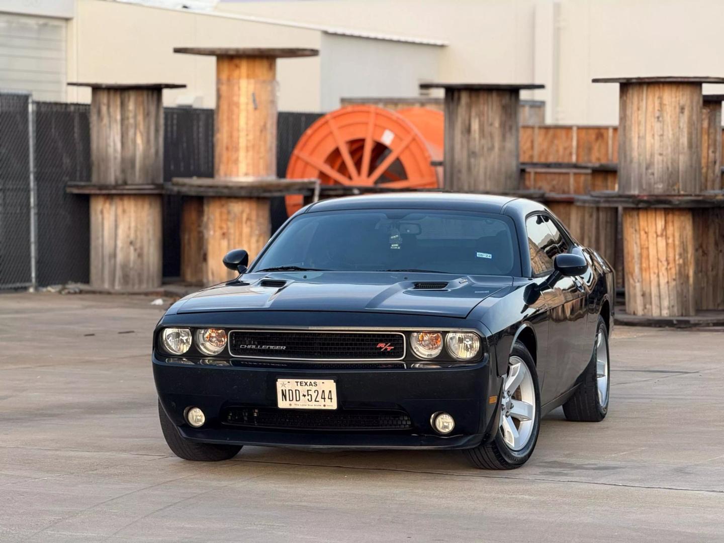 Dodge Challenger's photo