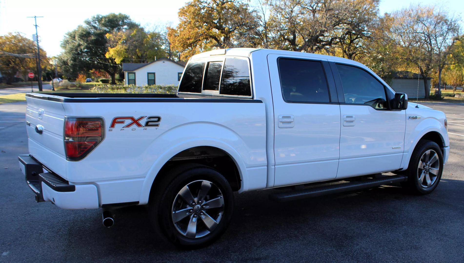 2013 Ford F-150 FX2 photo 10