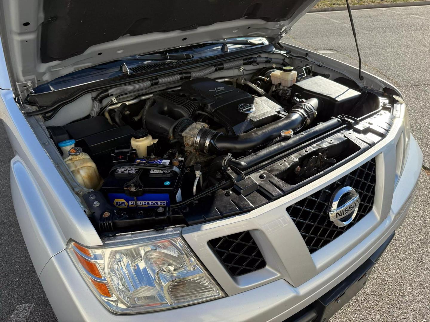 2011 Nissan Frontier PRO-4X photo 28