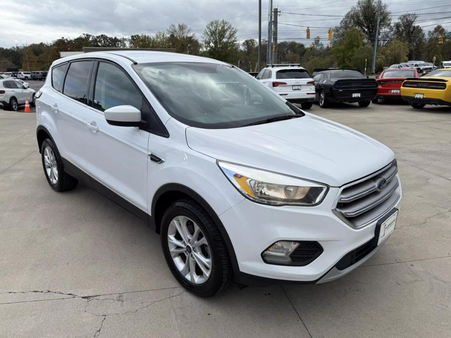 2017 Ford Escape SE photo 7