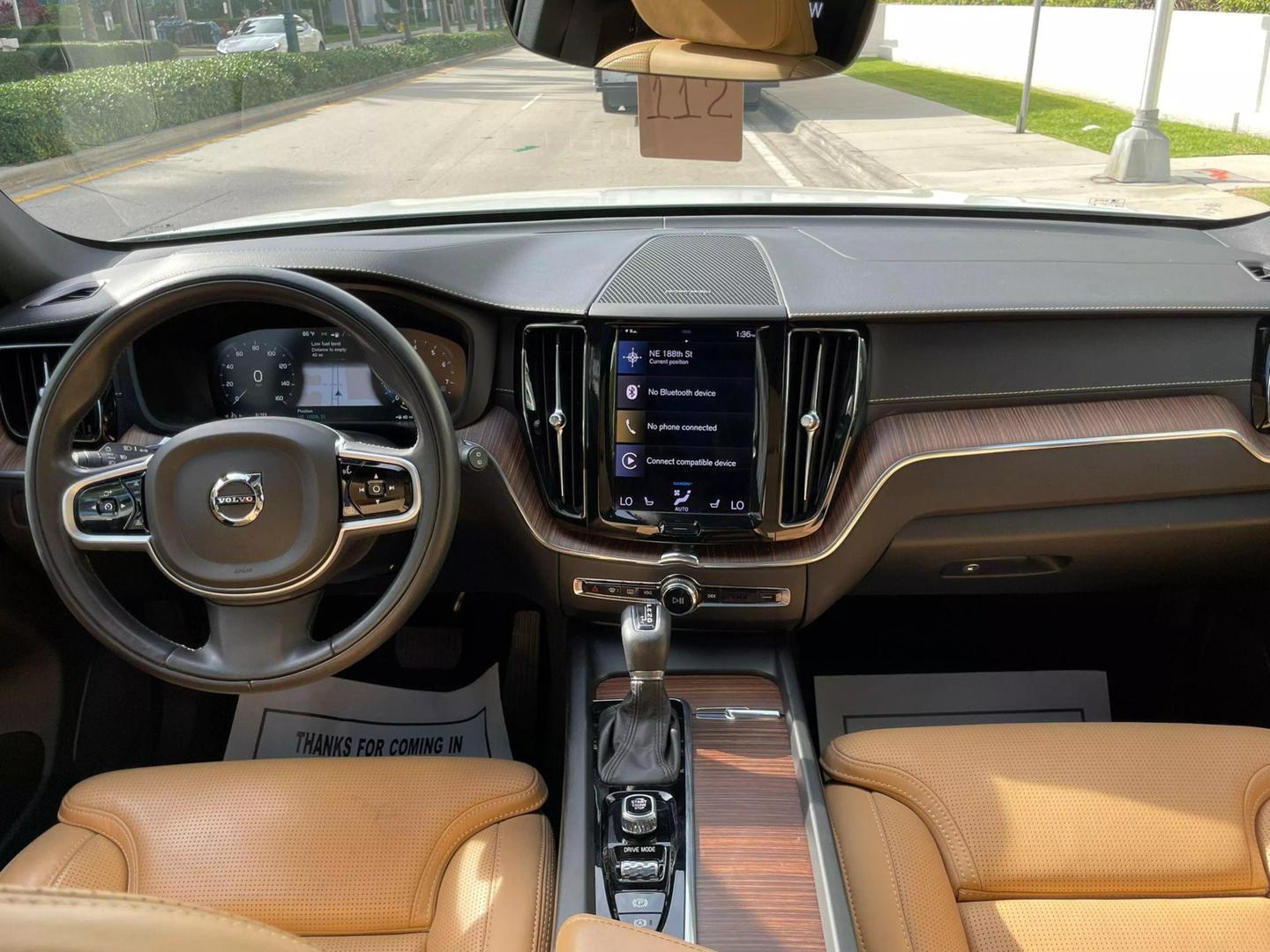 2021 Volvo XC60 Inscription photo 14