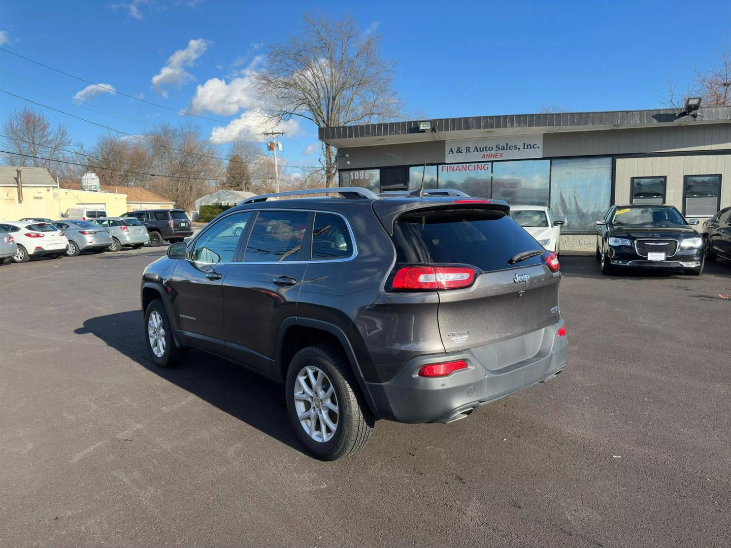 2018 Jeep Cherokee Latitude Plus photo 5