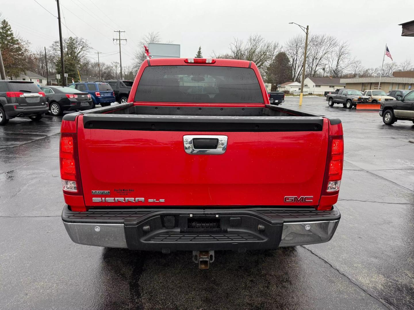 2011 GMC Sierra 1500 SLE photo 9