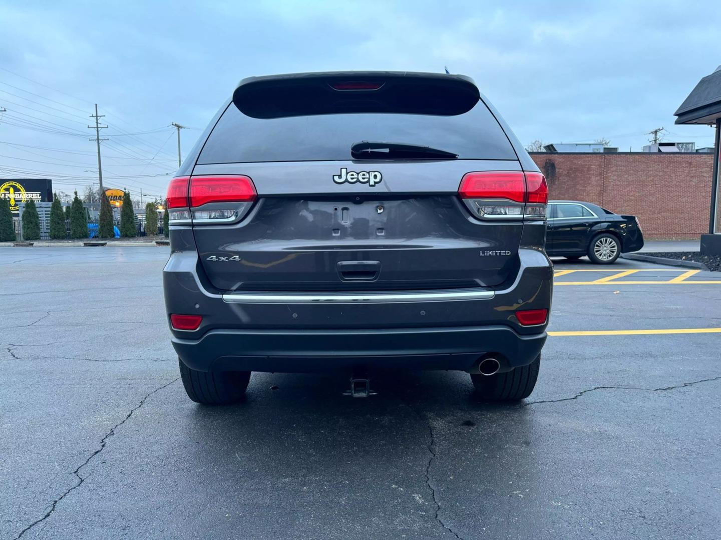 2015 Jeep Grand Cherokee Limited photo 7