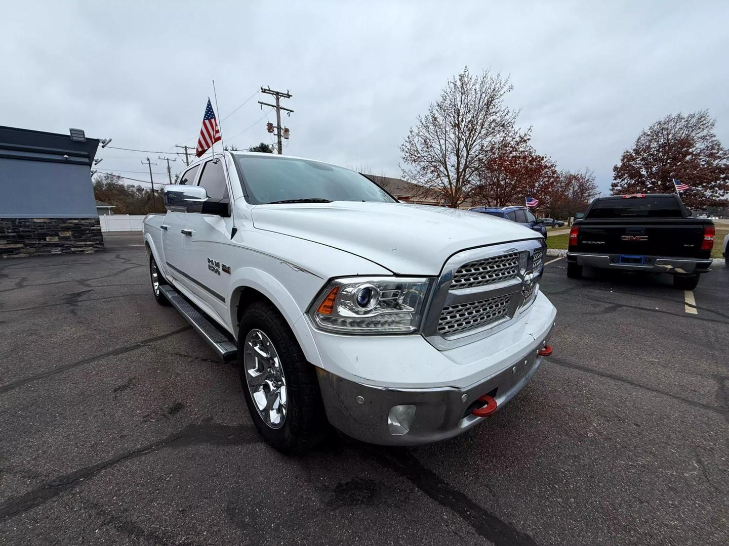 2015 RAM Ram 1500 Pickup Laramie photo 7