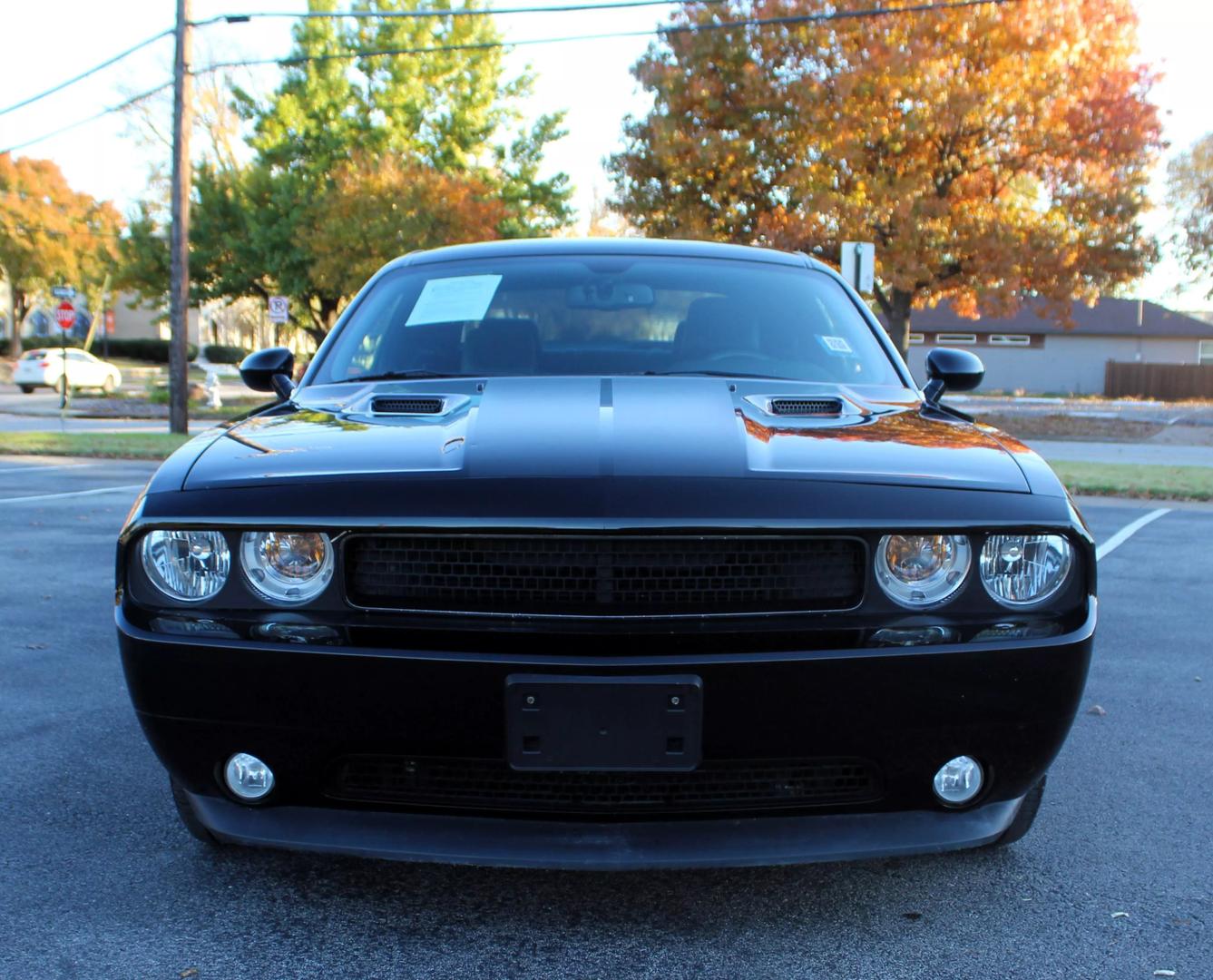 2014 Dodge Challenger SXT photo 6