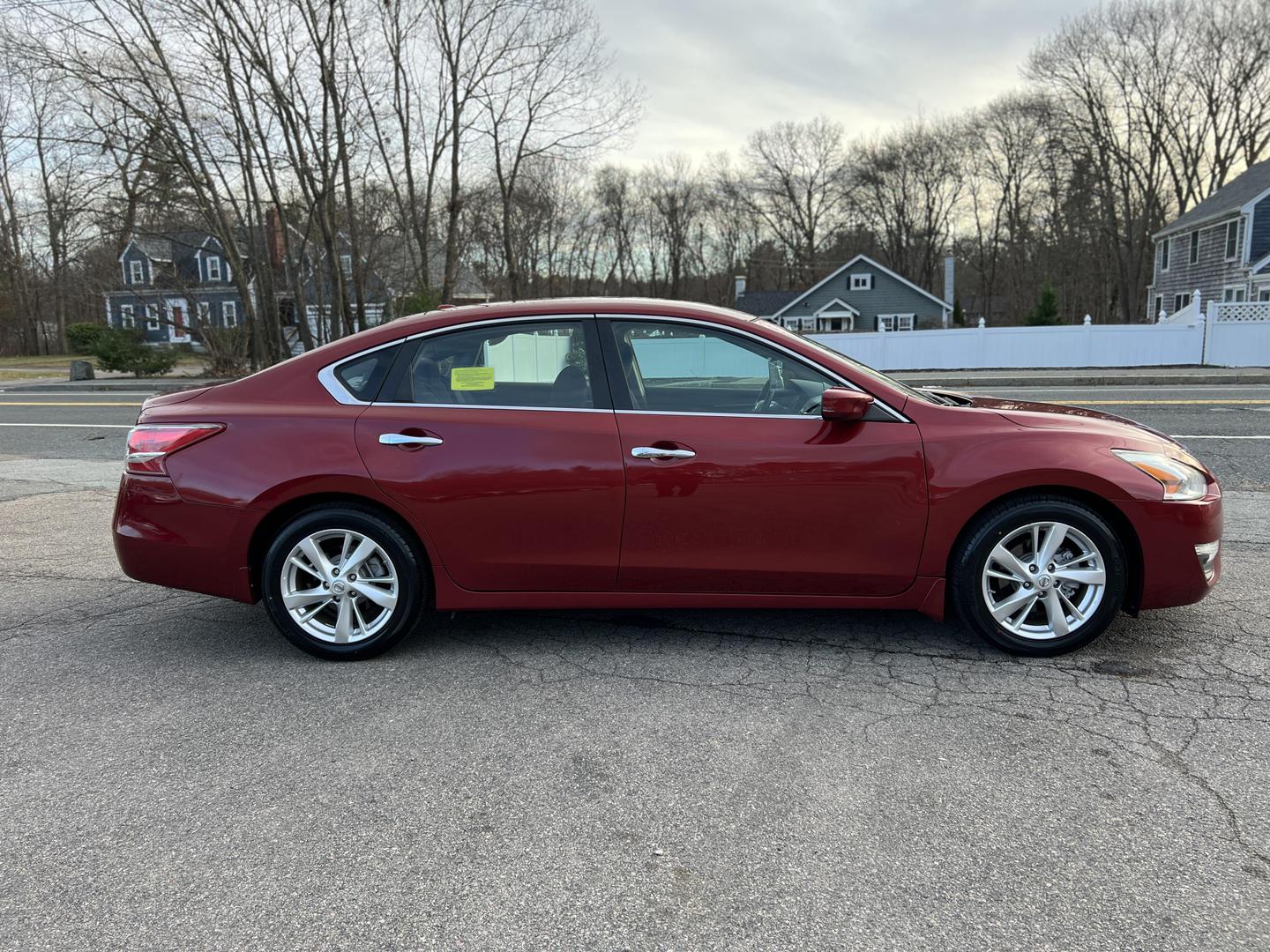 2013 Nissan Altima Sedan SV photo 6