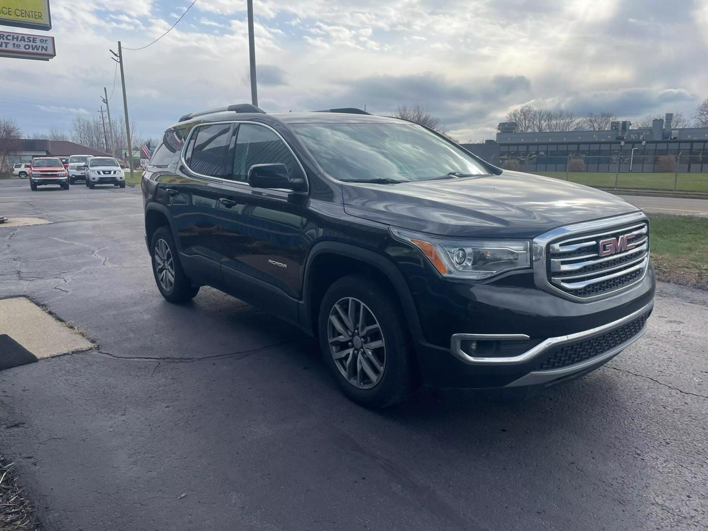 2018 GMC Acadia SLE-2 photo 3