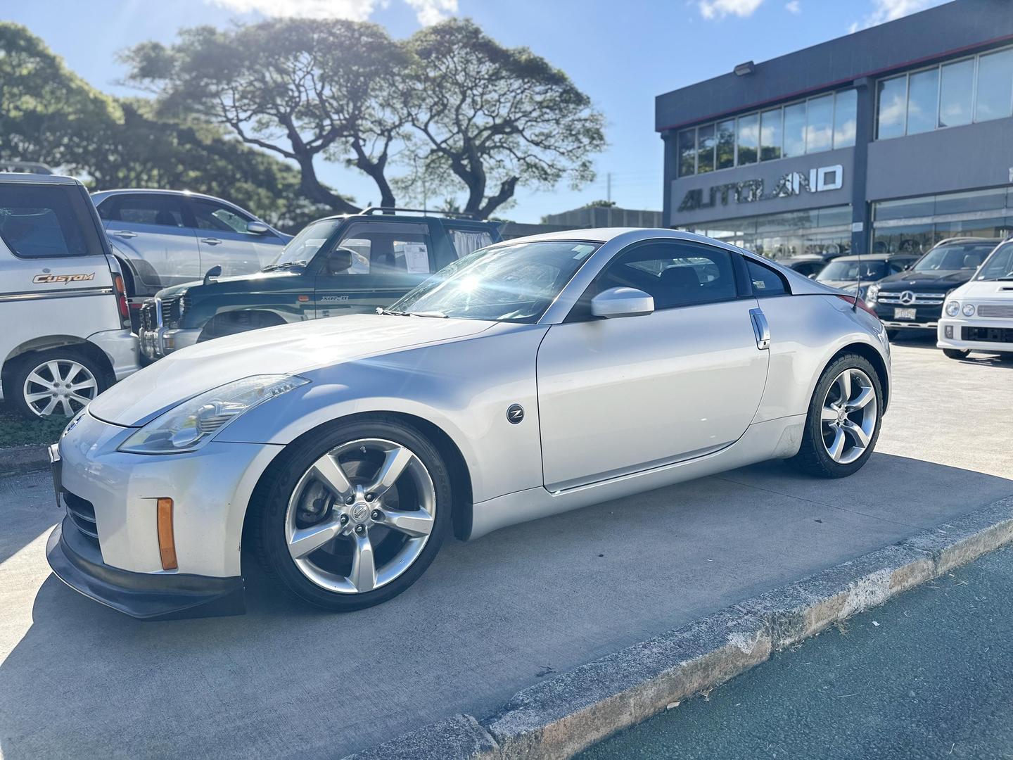 2007 Nissan 350Z Touring photo 2