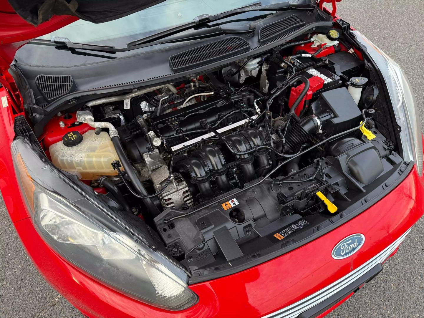 2014 Ford Fiesta SE photo 22