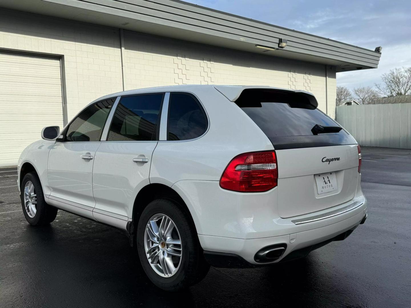 2008 Porsche Cayenne Base photo 7