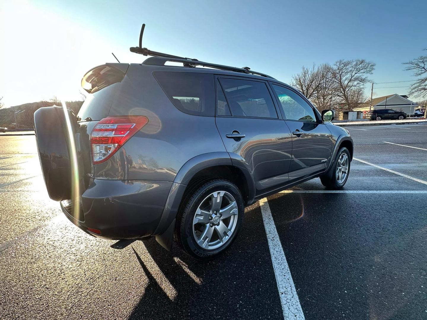 2012 Toyota RAV4 Sport photo 4