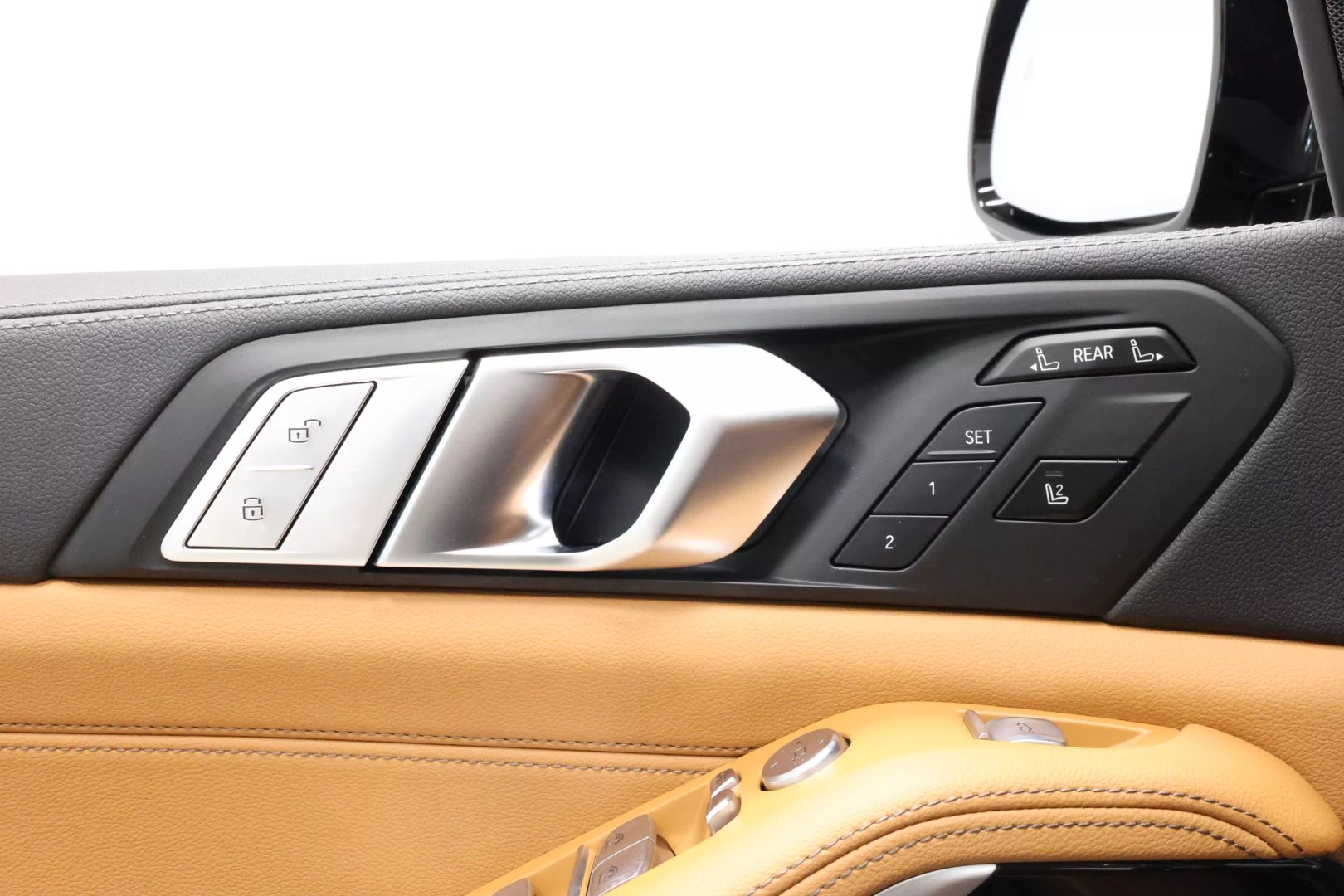 2022 Bmw X7 - Image 10