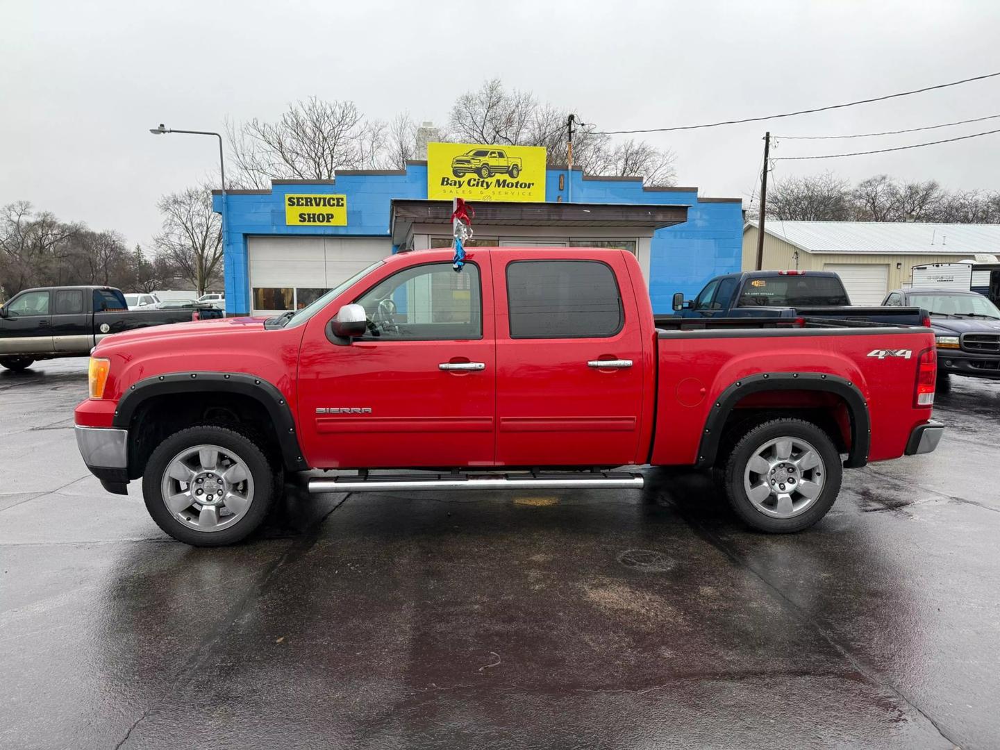 2011 GMC Sierra 1500 SLE photo 12