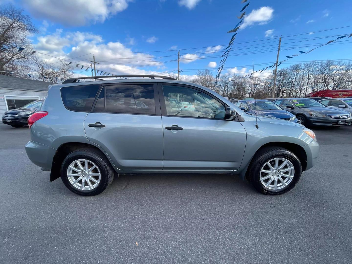 2007 Toyota RAV4 Base photo 22