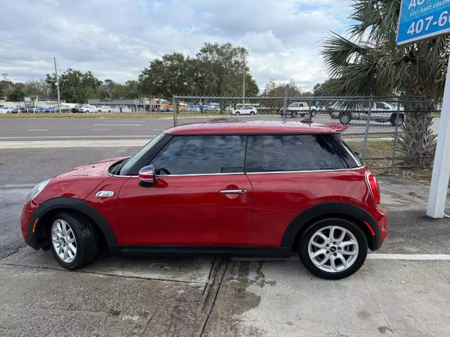 2015 MINI Cooper S photo 7