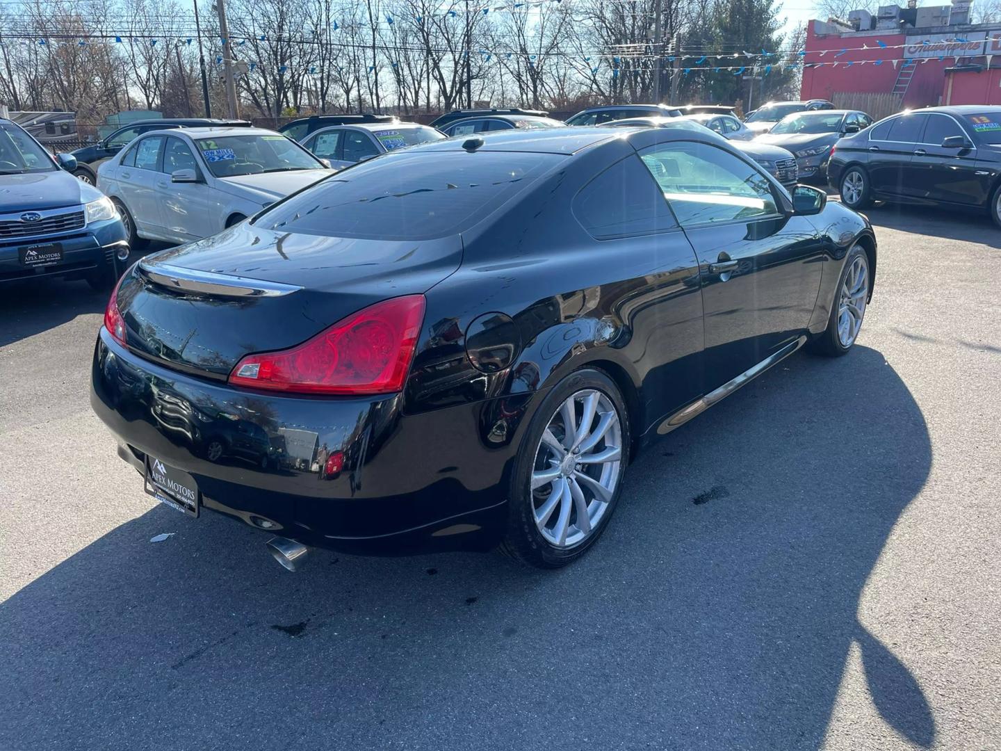 2009 INFINITI G Coupe 37 Journey photo 14