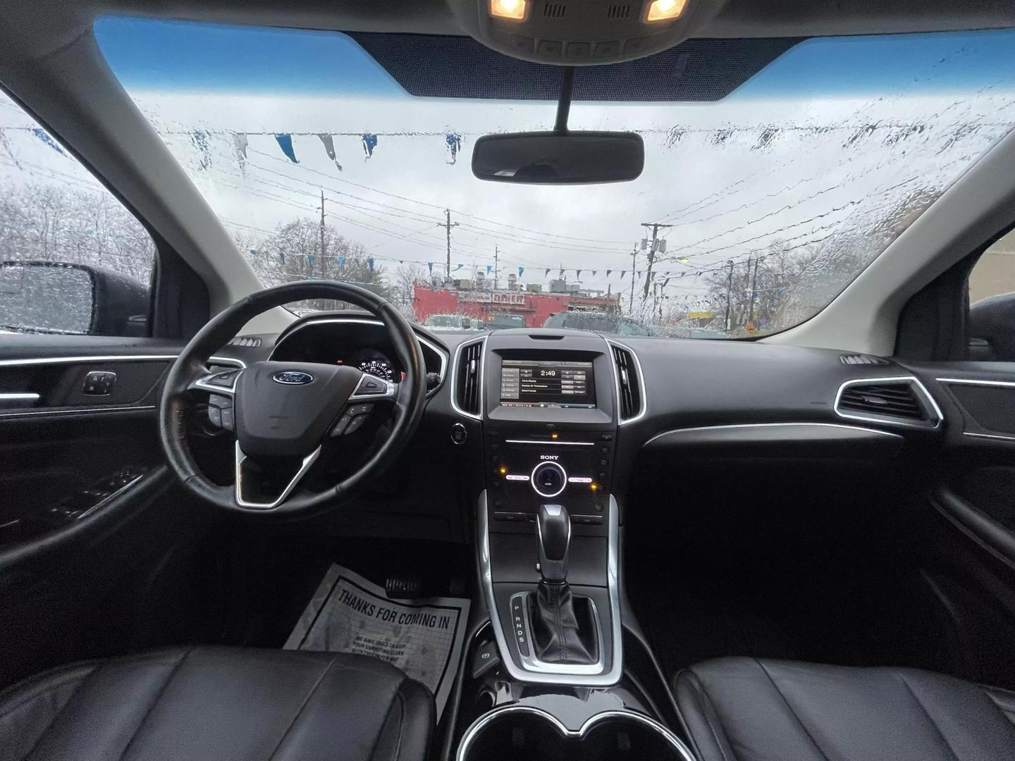 2015 Ford Edge Titanium photo 54