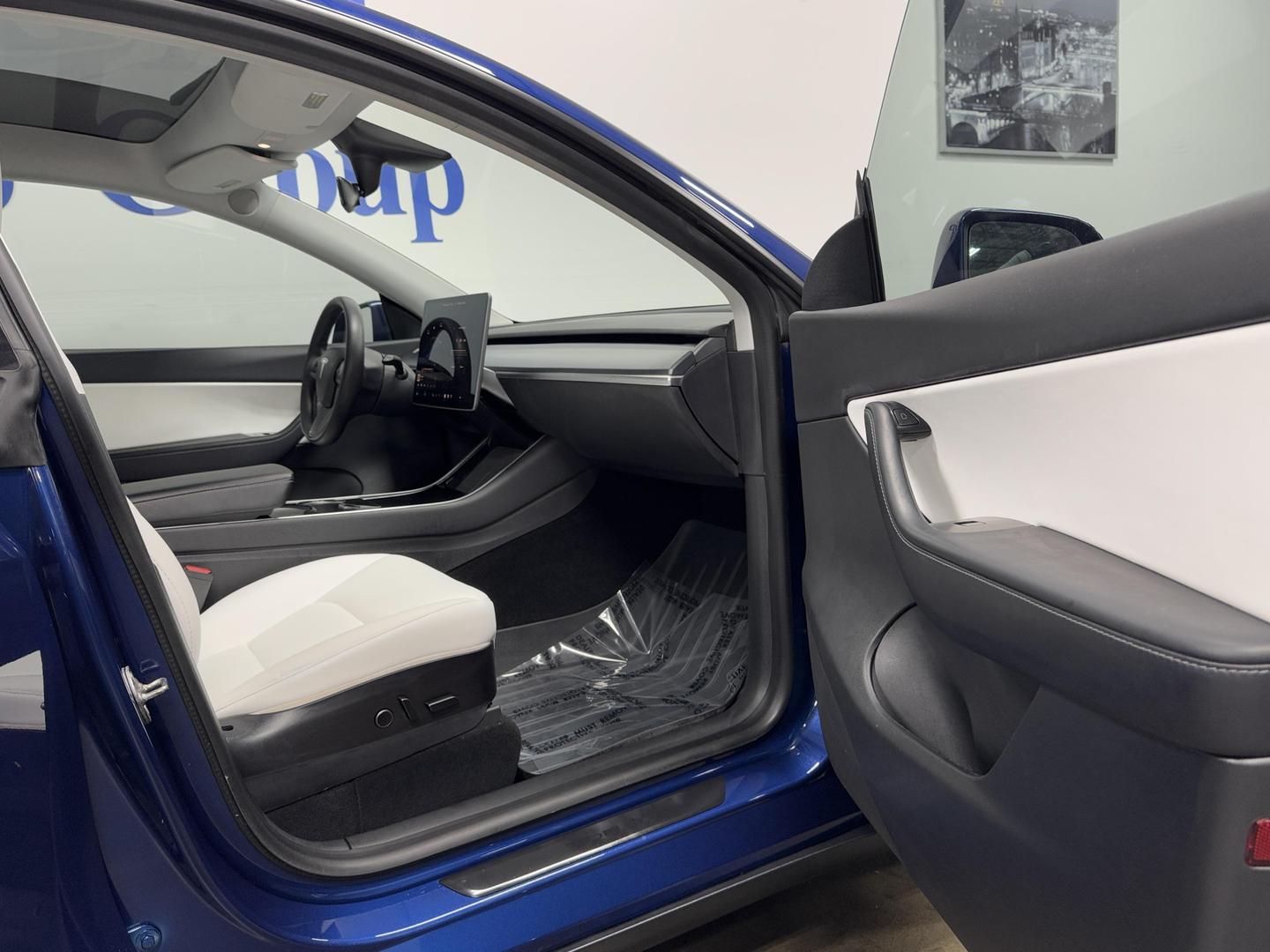 2021 Tesla Model Y Long Range photo 21