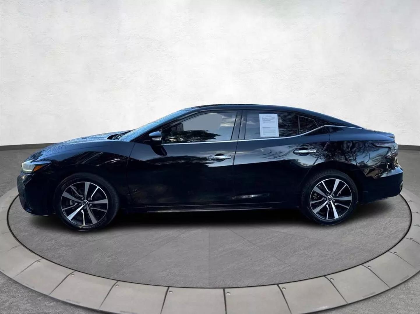 2021 Nissan Maxima SV photo 6