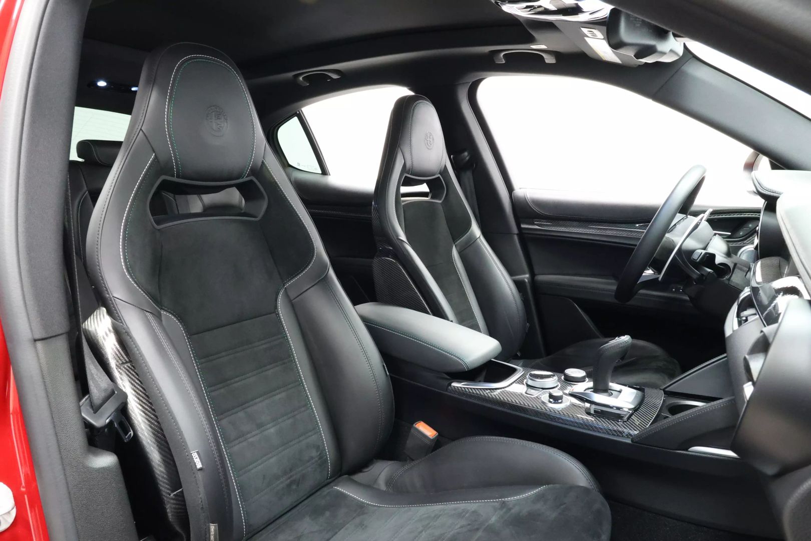 2022 Alfa Romeo Stelvio - Image 82