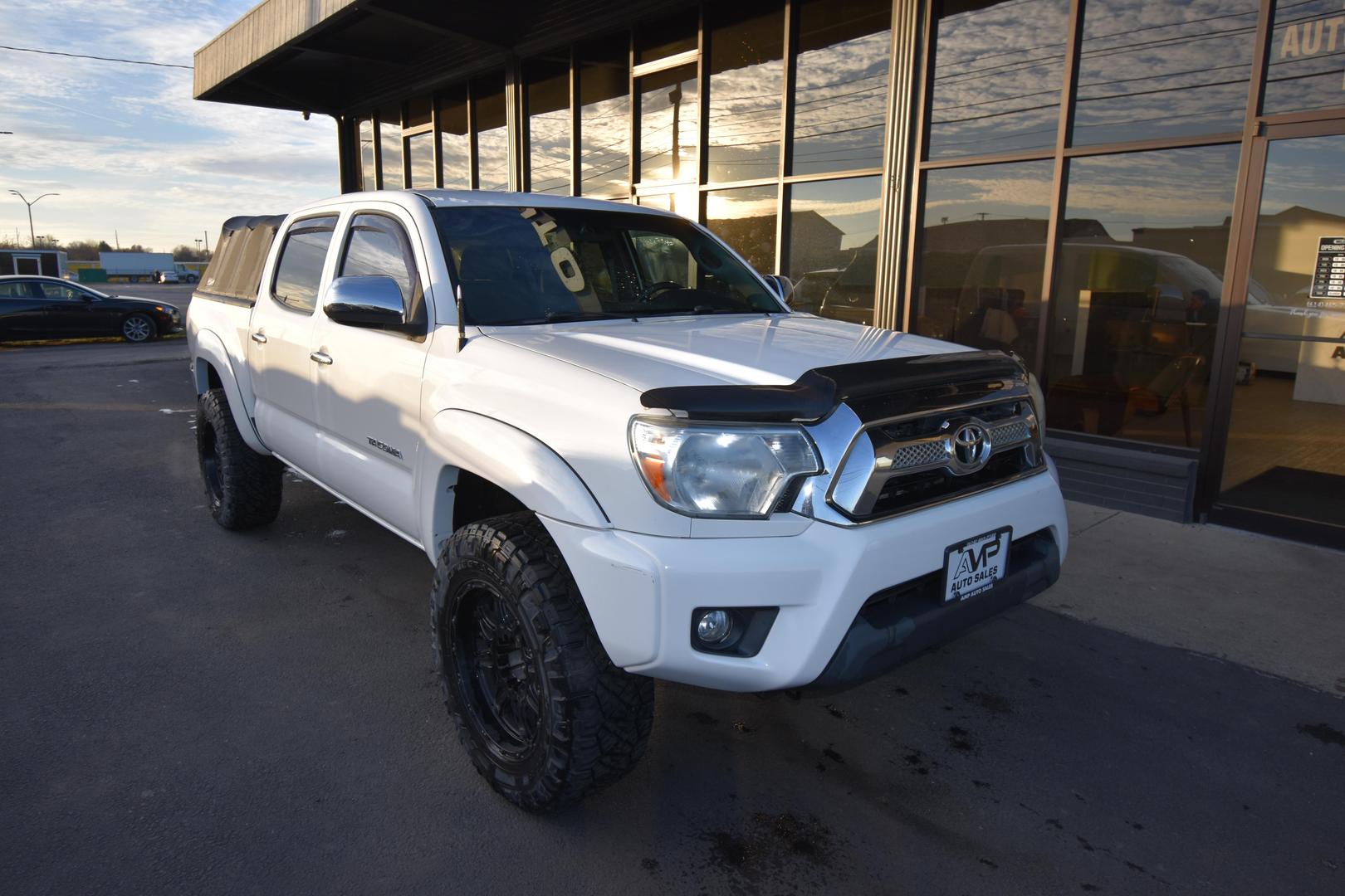 Toyota Tacoma's photo