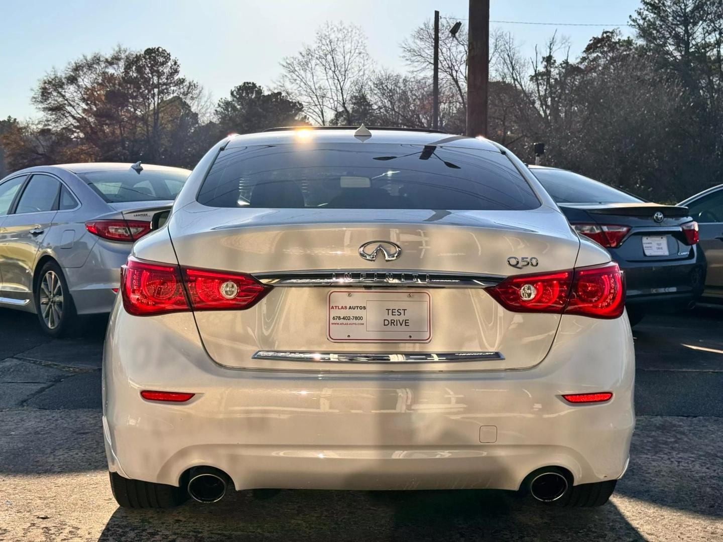 2015 INFINITI Q50 Premium photo 6