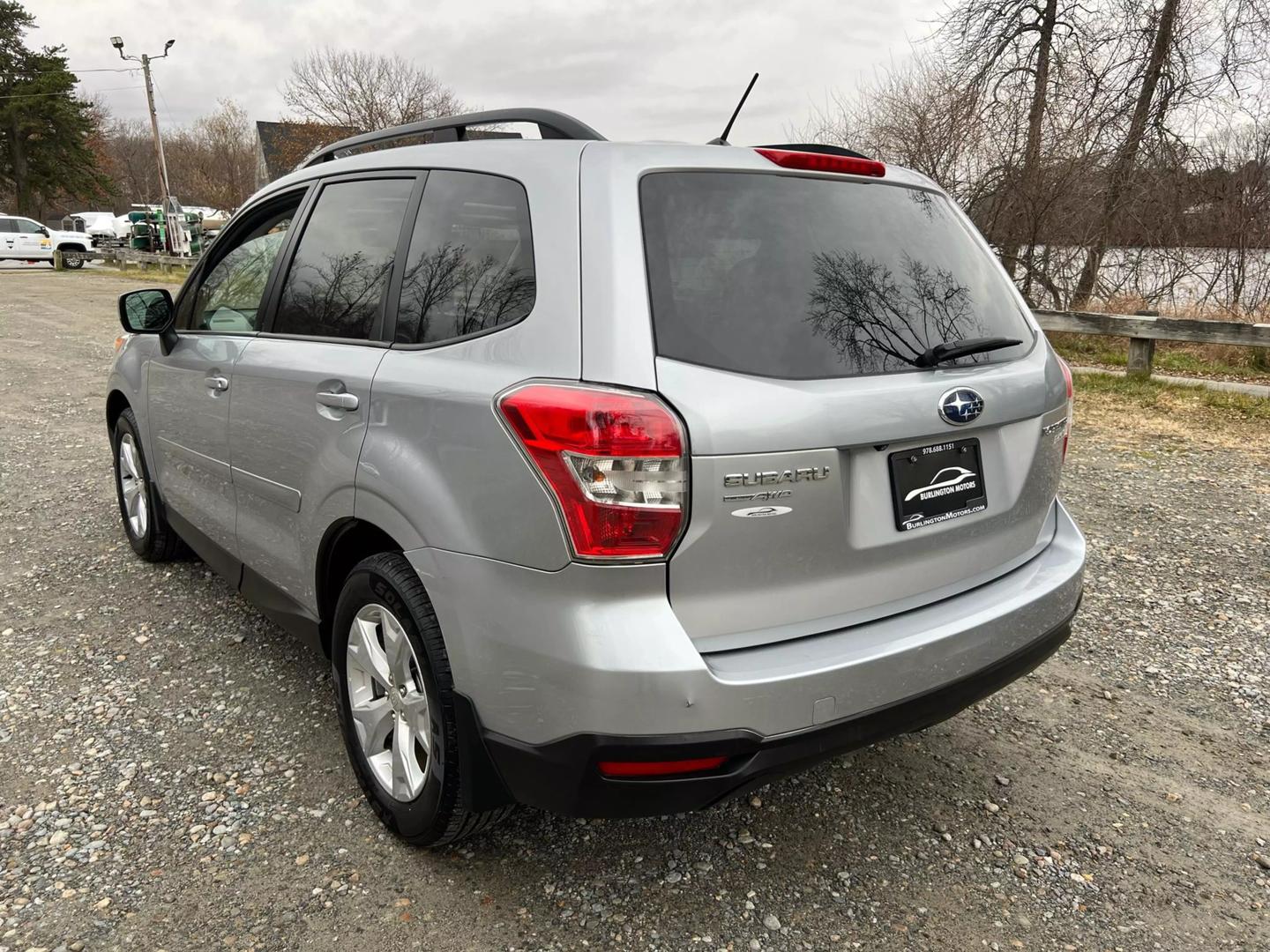 2015 Subaru Forester i Premium photo 7