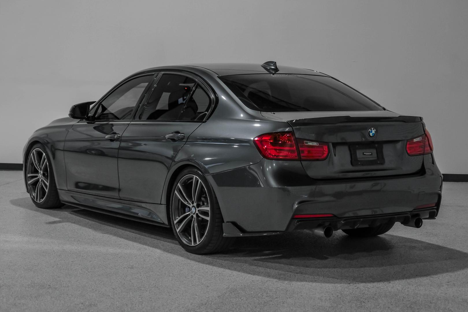 2015 BMW 3 Series 335i photo 8