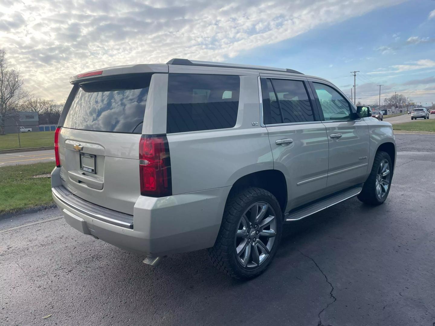 2015 Chevrolet Tahoe LTZ photo 4