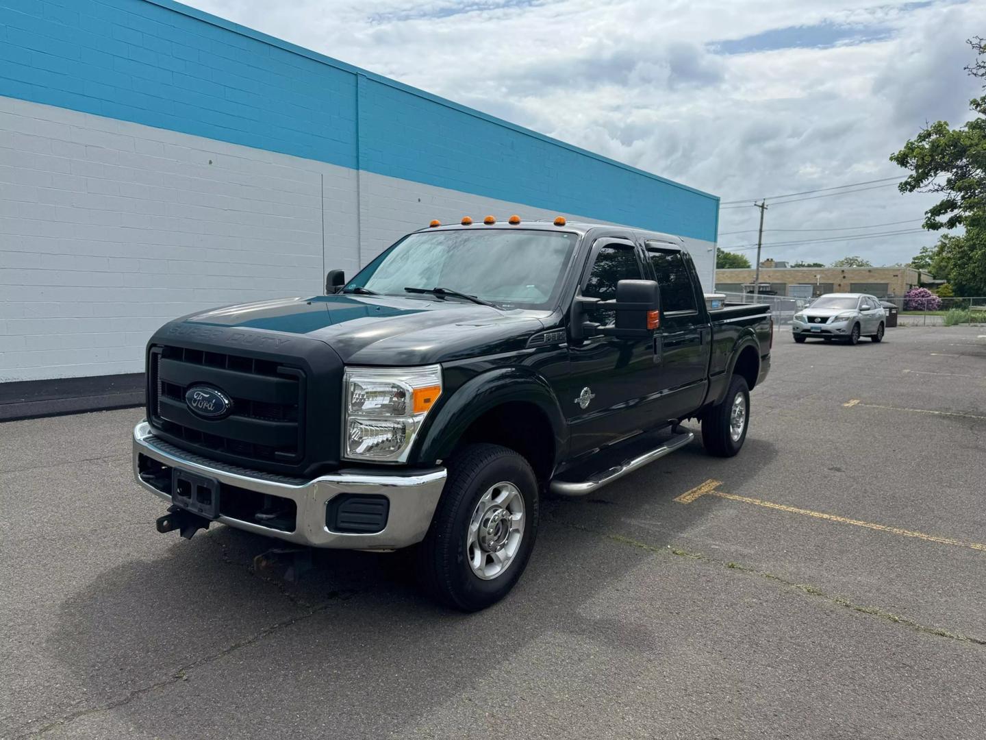 2015 Ford F-350 Super Duty XL photo 2