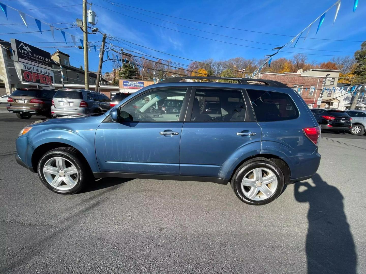 2010 Subaru Forester X Limited photo 10