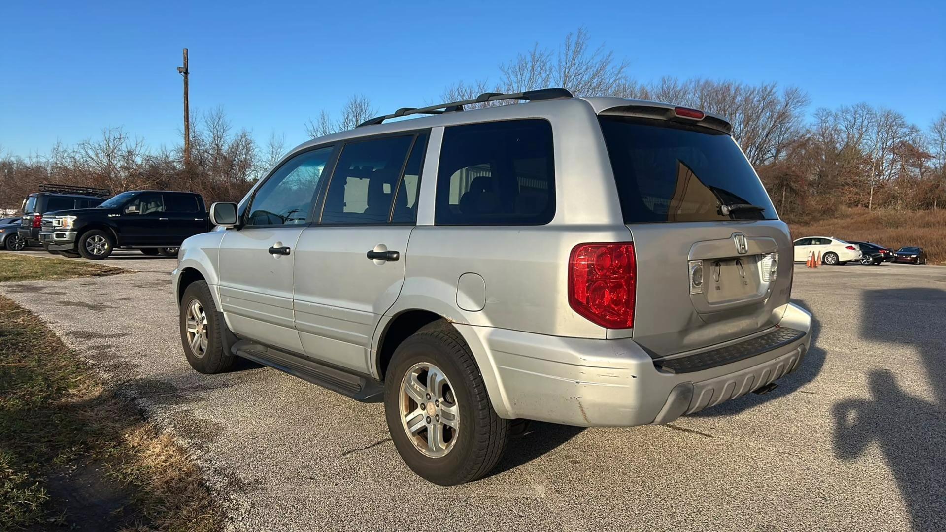 2003 Honda Pilot EX photo 10